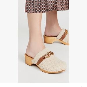 Tory Burch Women's Jessa Shearling Clogs, Buttermilk/Royal Tan size 10